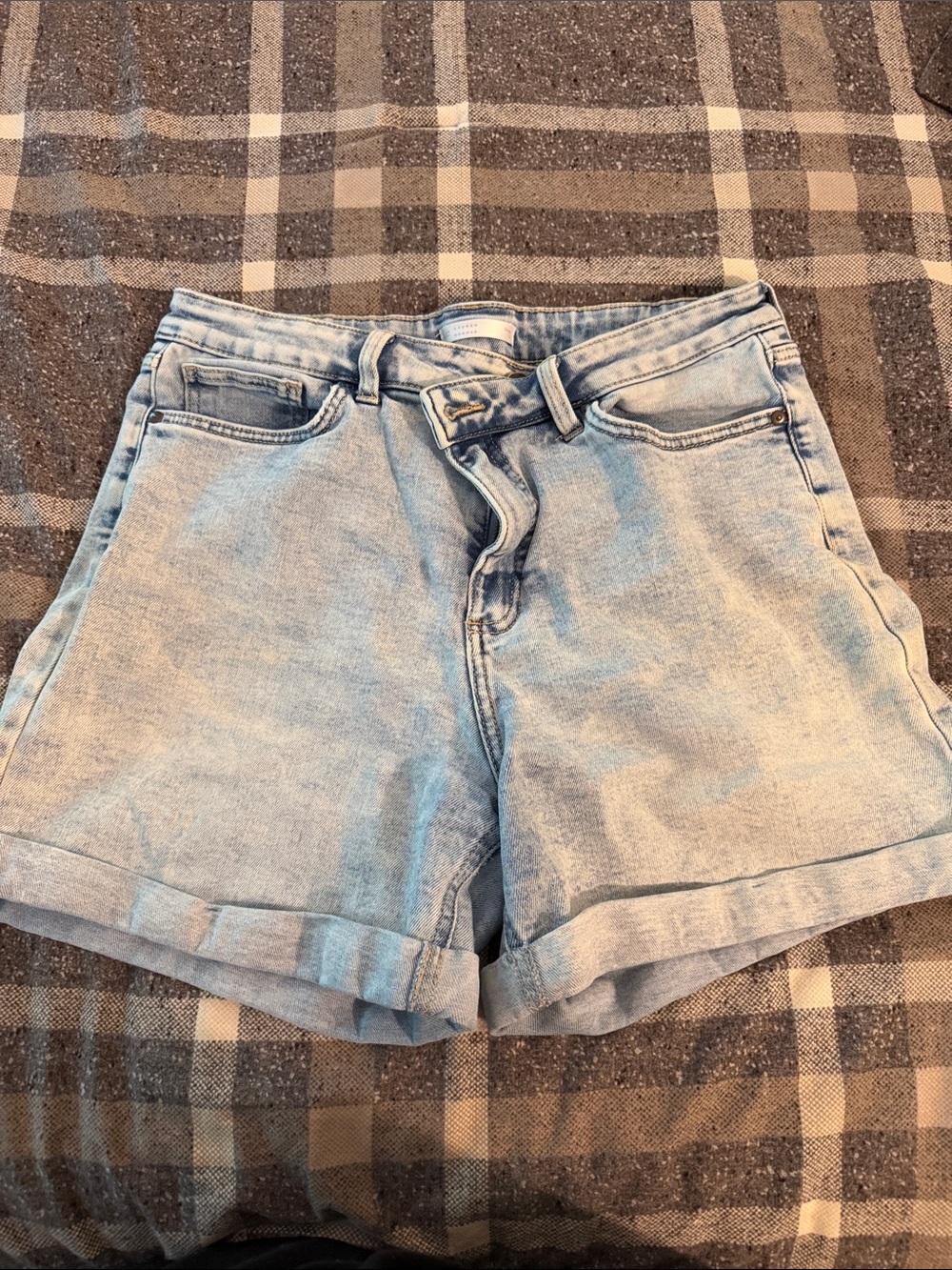 LC Lauren Conrad Light Blue Rolled-Hem Denim Shorts